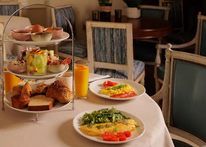 Botti Hotel Corfu (city)